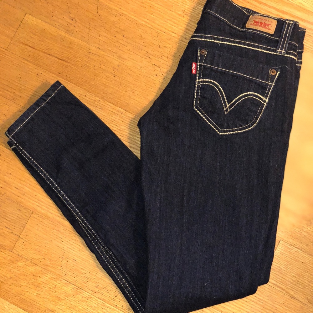Levi’s 524 too super low dark wash skinny jeans